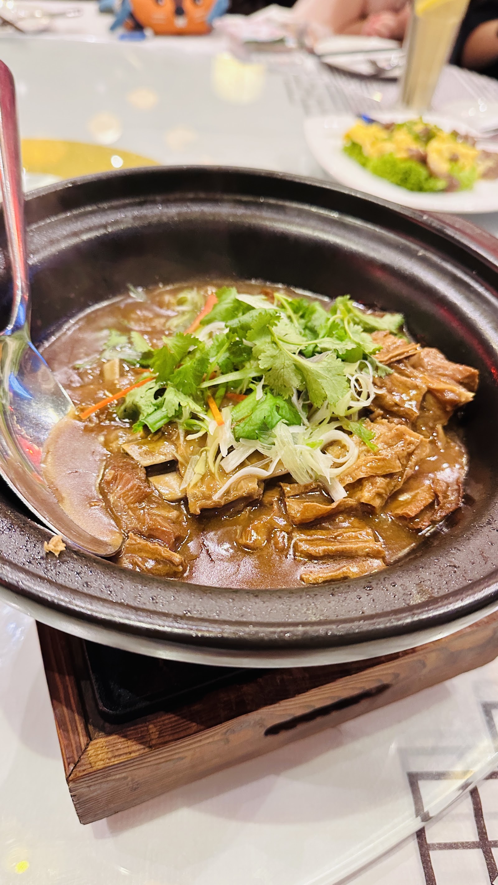 芋头扣肉 Braised Pork Belly with Taro